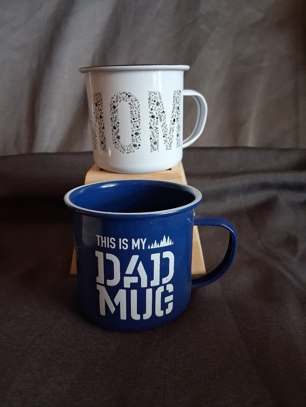 Mom/Dad Camp Style Mugs